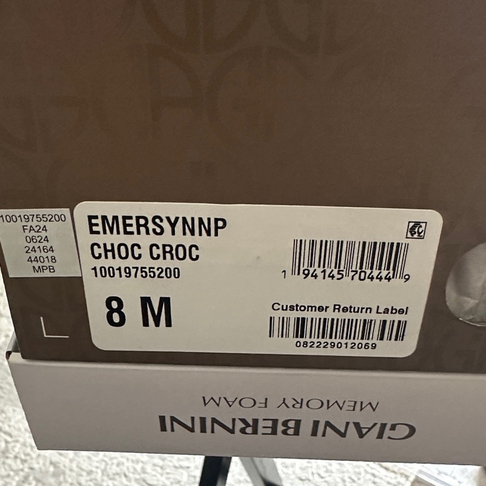 Women's Emersynn Memory Foam Pointed Toe Slingback Flats - Picture 3 of 3